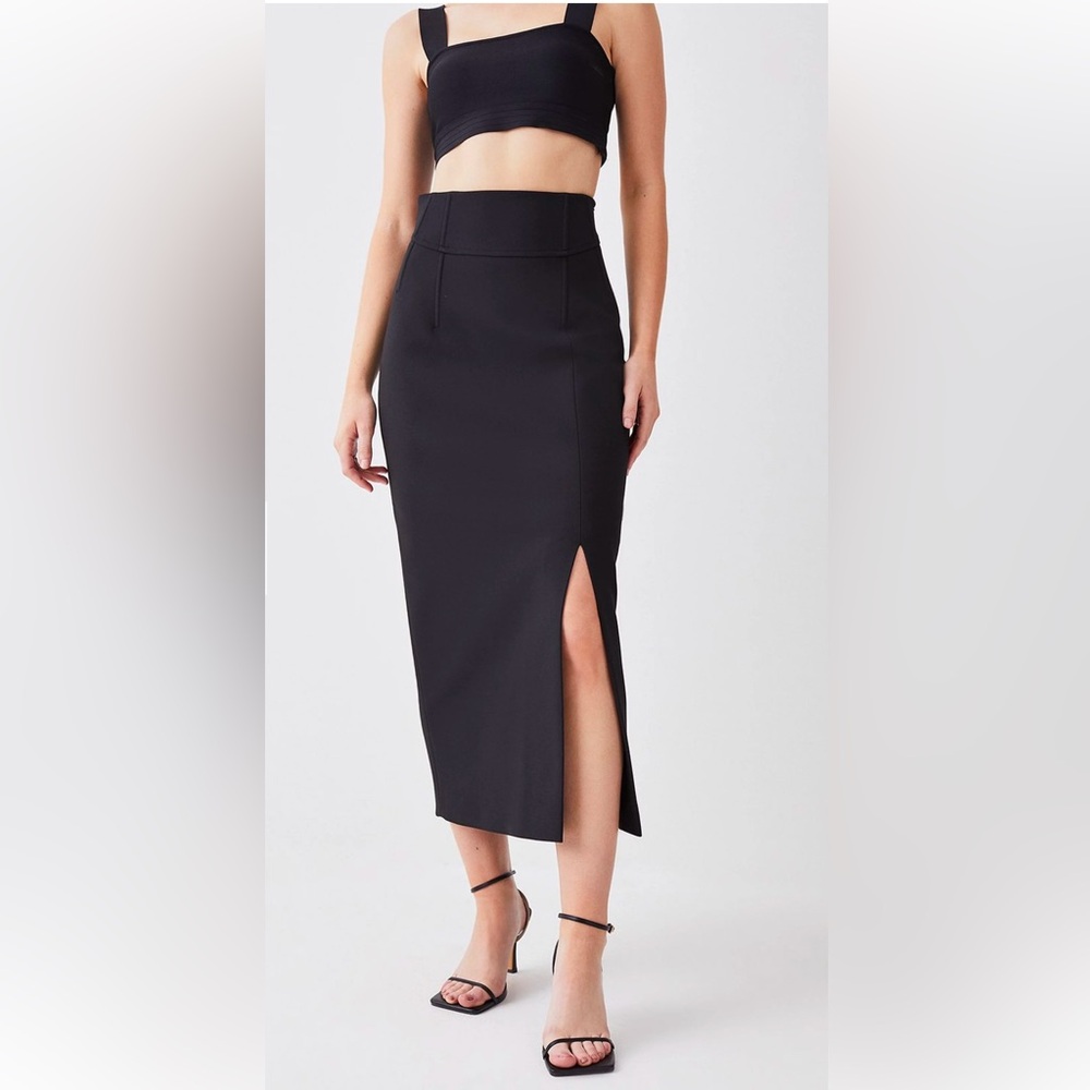 Karen Millen Corset Seamed Black Midaxi Skirt. Size 4. Price is negotiable :)